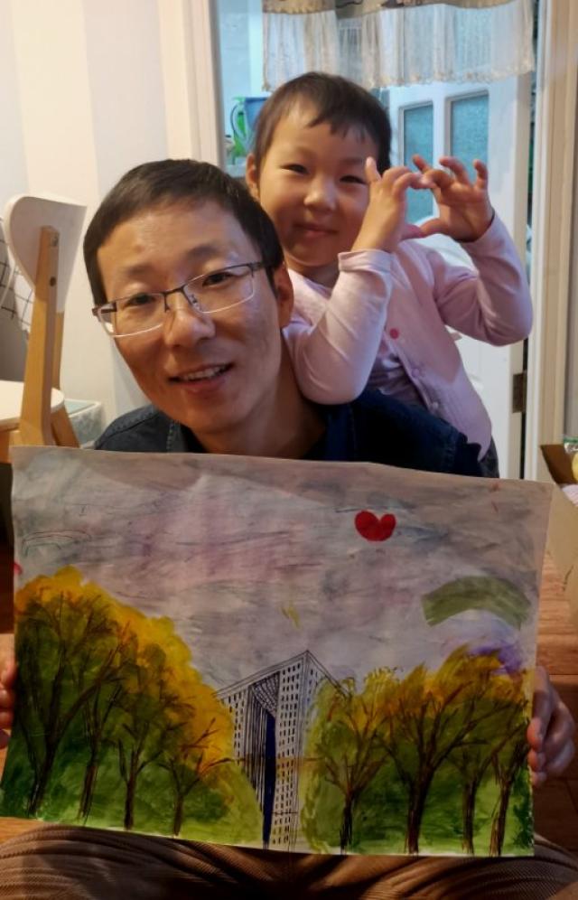 花卉中心 袁存权.jpg